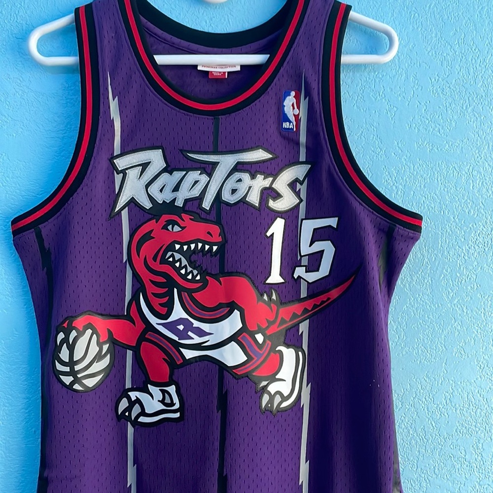 Vince Carter Away 1998-99 Small Jersey